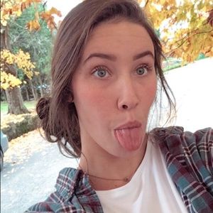 Meet your Posher, Madie
